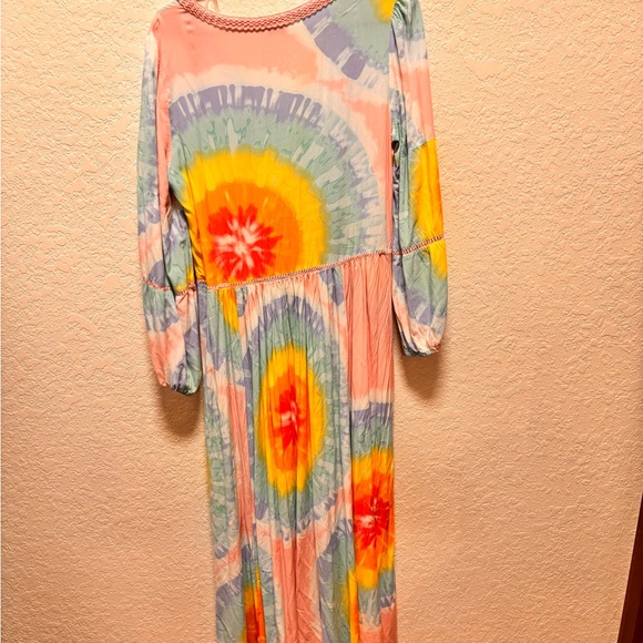 Crown & Ivy Vibrant Tie-Dye Long Sleeve Dress - Picture 3 of 3